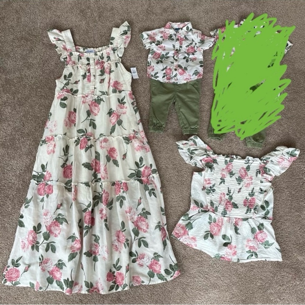 Old Navy Everything’s Coming Up Roses Matching Boy Mommy & Me Outfits